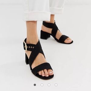 ASOS DESIGN Hip Hop block heeled sandals in black